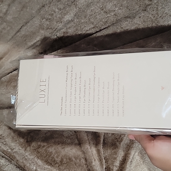 Sold Luxie Signature Rose Gold Brush 13-piece Set - Picture 10 of 10